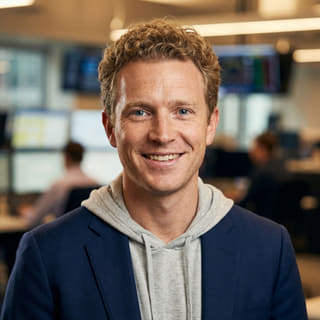 Ryan Brooks, identificado como Analista Principal de Trading na Lume Capitança, em imagem de perfil